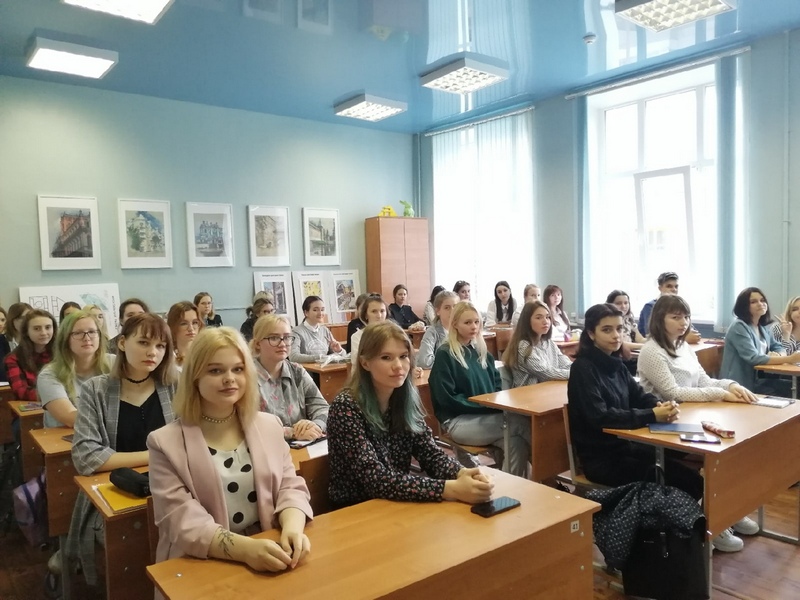 Сайт педколледжа смоленск. Педагогический колледж Смоленск. Смоленский педагогический колледж Смоленск. Смоленский педагогический колледж внутри. Смоленск улица Раевского 2 Смоленский педагогический колледж.